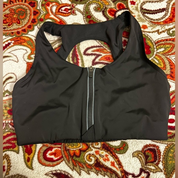 Front Zip Athleta Sports Bra Black - Picture 2 of 4